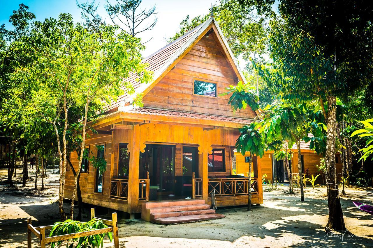 Sol Beach Resort Koh Rong Sanloem Buitenkant foto